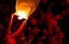 Киевляне запустили фонарики в память об умерших японцах