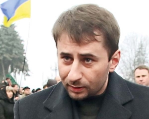 Мельниченко поїхав з Хрещатику, бо його наказали затримати