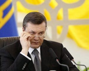 Янукович пригрозив міністру фінансів звільненням: &quot;не грайтесь зі мною&quot;