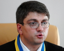 Захист Тимошенко засипав Кірєєва клопотаннями. Суддя пішов думати