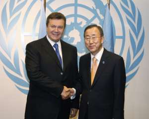 Генсек ООН хоче за допомогою Януковича убезпечити світ від захворювань