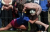 У Новій Зеландії голі чоловіки програли жінкам у регбі
