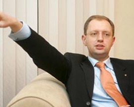 Яценюк нашел метод, как пробраться к Тимошенко в СИЗО