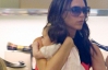 Виктория Бэкхем делает со своей 2-месячной дочери шопоголика