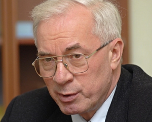 Азаров похвалился перед ОБСЕ послушным парламентом