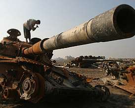 У Лівії затримали ще двох українців, які нібито ремонтували танки Каддафі