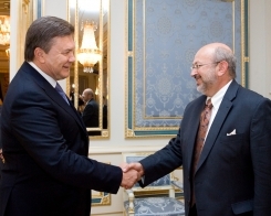 Сотрудничество с ОБСЕ является элементом проведения реформ в Украине - Янукович
