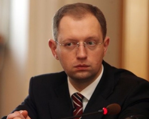 Яценюк выгонит из своей партии всех, кто связан с бизнесом власти