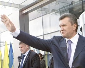Януковича зустрінуть в Нью-Йорку акціями протесту