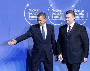 Обама похвалив Януковича за &quot;ядерний&quot; внесок