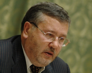 Гриценко: если Яценюк хочет на Банковую - пусть идет, но лидером оппозиции его не назначали