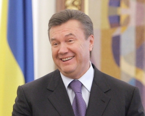 У президента запевняють, що Саркозі від зустрічі з Януковичем не відмовлявся