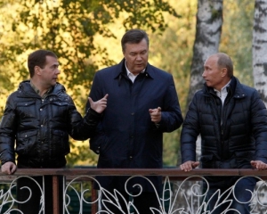 Ни Западу, ни России не нравится двусмысленная позиция Януковича - Небоженко