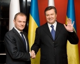 Янукович рассказал Дональду Туску, что очень хочет в Евросоюз
