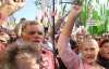 Сторонники Тимошенко штурмуют Печерский суд