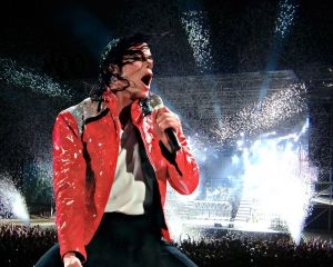 Концерт памяти Майкла Джексона покажут в Facebook