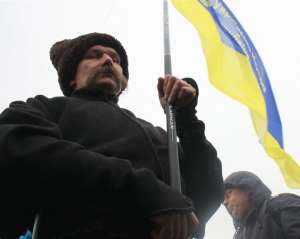 Заграницей работают почти 15% граждан Украины