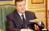 Азаров переводил Януковичу на украинский, а Литвин напоминал названия