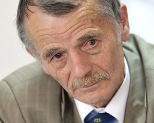 Глава меджлиса обеспокоен: власть полностью отстранилась от проблем крымских татар