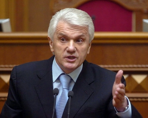 Литвин не хоче прогнозувати, чи декриміналізують статтю Тимошенко