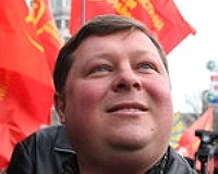 В Компартии знают, что "за заборами прятаться нечего, поскольку они не спасут"