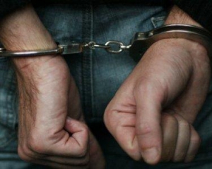 Крымского милиционера обокрали днепропетровские заробитчане