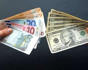 В Украине подорожал евро, курс доллара остался стабильным