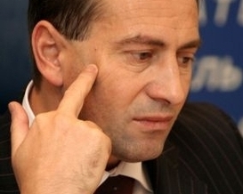 Томенко: "Оппозиция не будет свозить людей под Печерский суд"