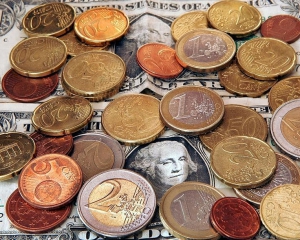 В Украине подорожал евро, за доллар дают около 8 гривен
