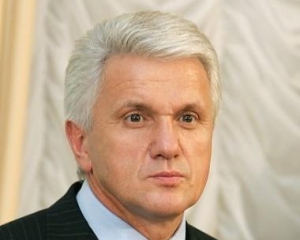 Во Львове Литвин рассказал, почему так хочет слиться с "регионами"