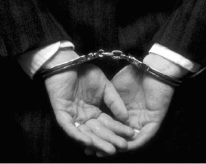 За крадіжку білизни чоловіка заарештували 100-й раз у житті