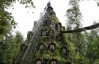З даху "казкового" ??готелю в Чилі бурхливими потоками стікає вода
