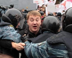 Депутату Суслову підкинули документи, та слідство поки нічого не пояснює