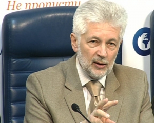 "Бідна країна не може дозволяти собі такі дорогі об'єкти й розваги" - експерт