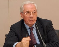 Азаров убежден, что новое дело против Тимошенко возбудили обосновано