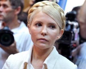 Тимошенко пустила к себе врачей - тюремщики