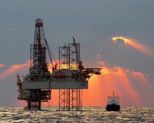 Стоимость нефти превысила месячный максимум: Ивесторы верят в преодоление кризиса