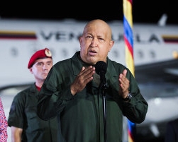 Личный хирург Чавеса прогнозирует ему еще два года жизни