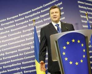 Янукович заявил, что ассоциацию с ЕС можно отложить на светлое будущее