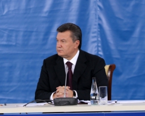 Янукович хочет расширить межрегиональное сотрудничество с РФ