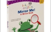 Малыш может рассматривать собственное отражение на зеркальных страницах книги