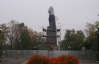 Найвищий пам'ятник Шевченку "обезголовили"