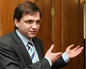 Юрій Павленко почервонів після питання про повернення в політику