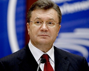 Янукович пообещал открыть авиасообщение Украина-Куба в 2012 году