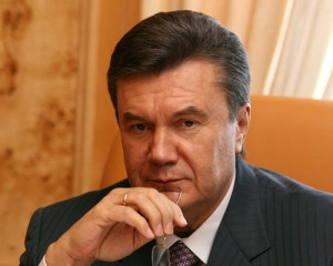 Янукович заверил, что интегрируется в СНГ не против Европы