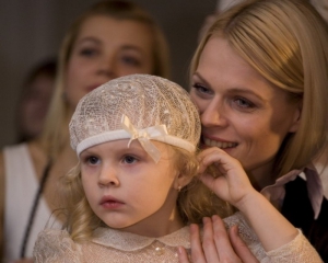 4-летняя дочь Фреймут принесла в садик нож и вилку