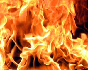 На Черкащині в автомобілі згоріло 4 людей