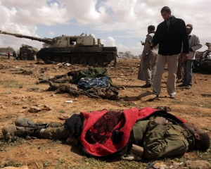 В Сирте нашли 267 тел сторонников Каддафи, которых казнили