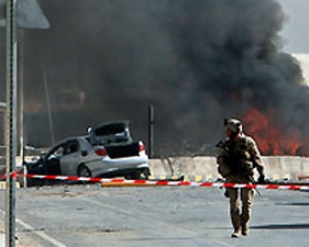 У столиці Афганістану терорист-смертник атакував автоколону НАТО