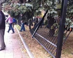 Чорнобильців відтіснили від дверей Верховної Ради